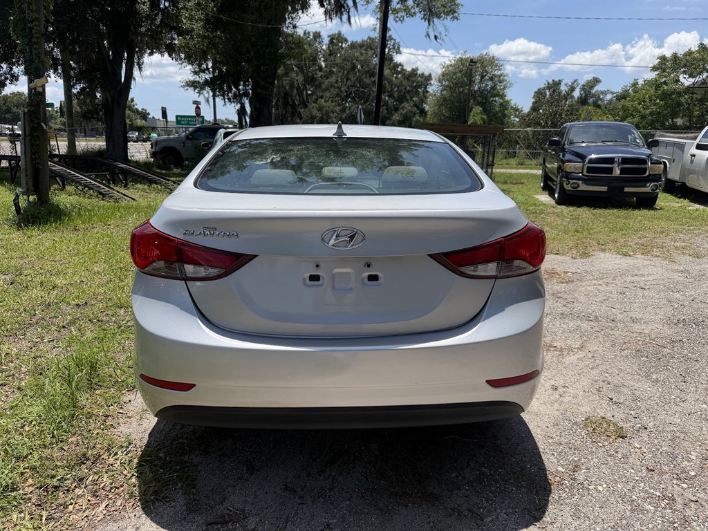2014 Hyundai Elantra SE - Photo 6