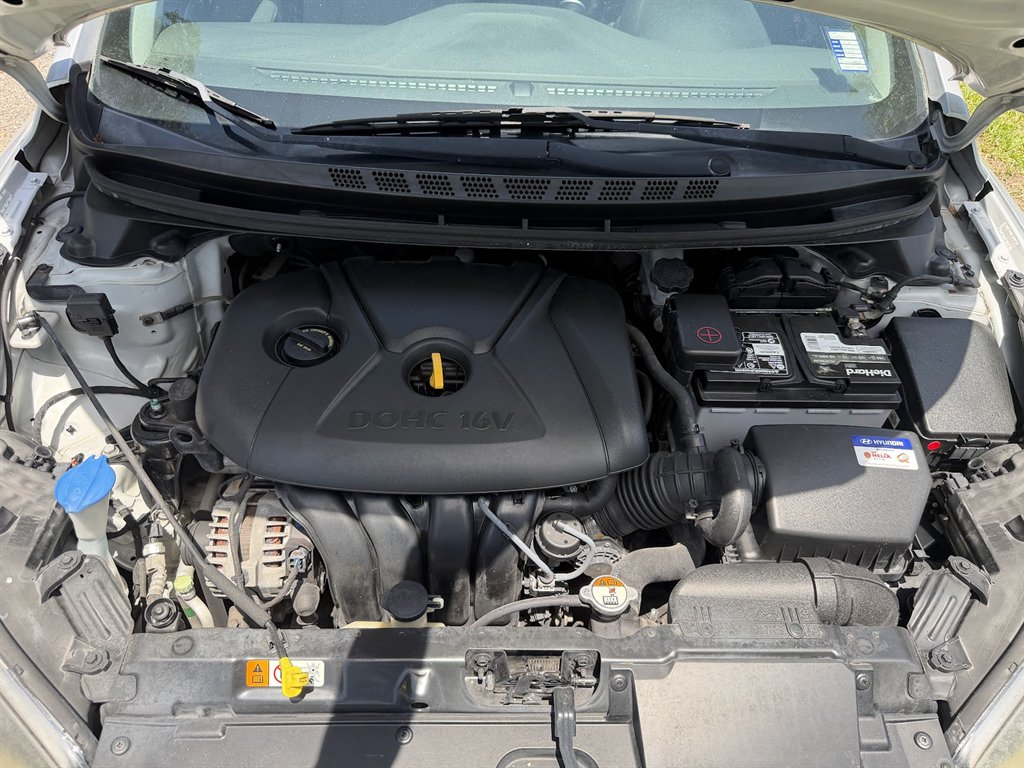 2014 Hyundai Elantra SE - Photo 17