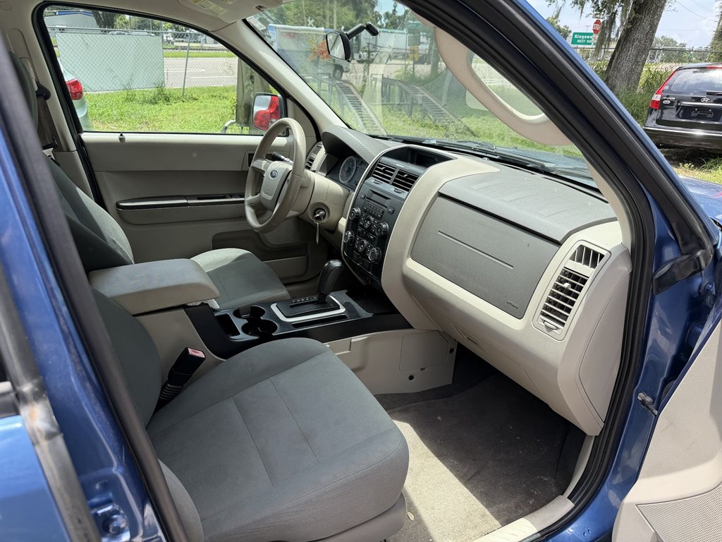 2009 Ford Escape XLS - Photo 14