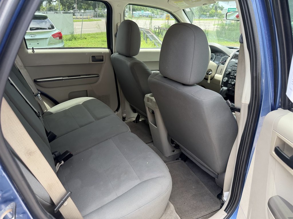 2009 Ford Escape XLS - Photo 13