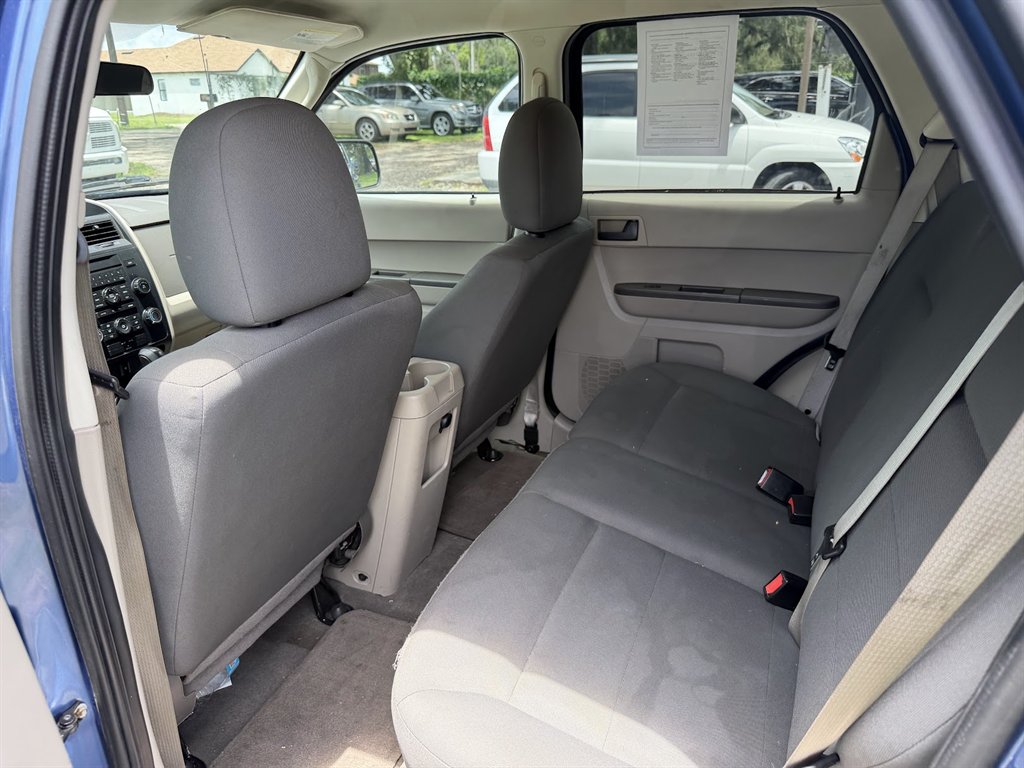 2009 Ford Escape XLS - Photo 11